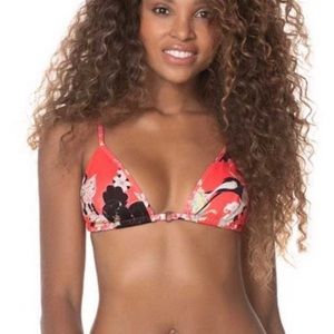 NWT MAAJI SIZE S ALWAYS CONFIDENT Reversible Bikini Top